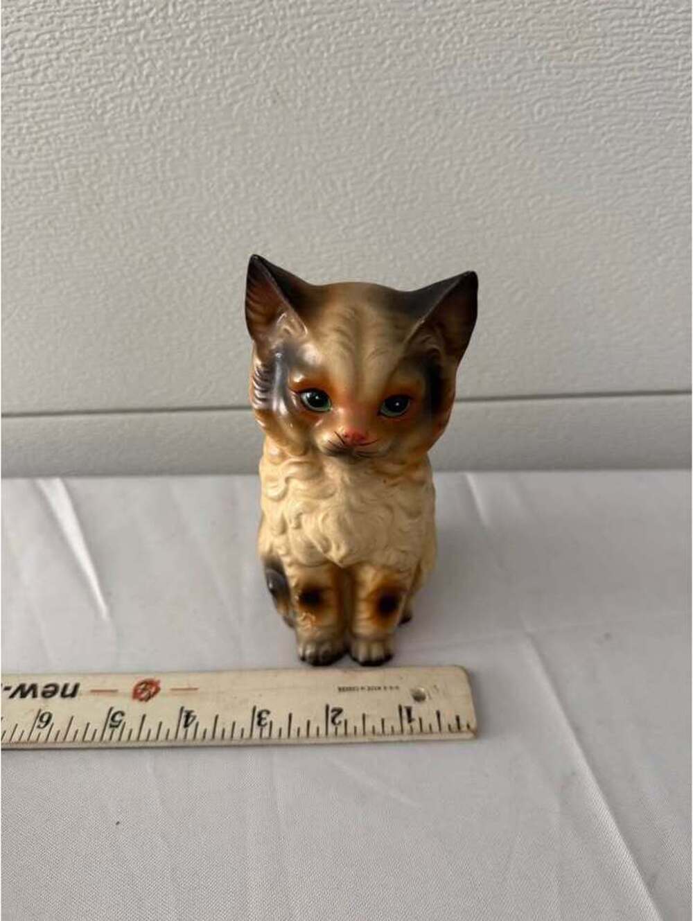 Vintage Siamese Cat Figurine